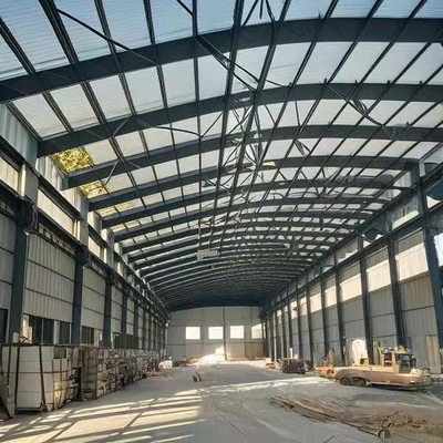 Papan atap logam prefab Rangka baja struktural berat Gedung konstruksi