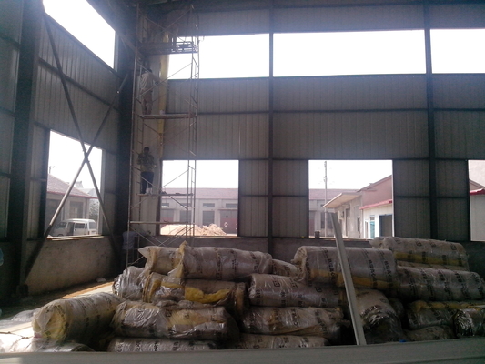Struktur Baja Fabrikasi Tahan Air Godown Q345 Metal Carport Garage